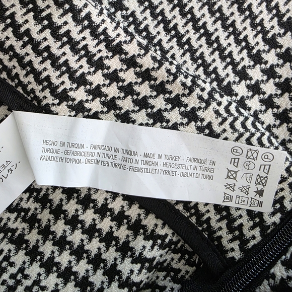 Zara Stylish Plaid High Waisted Shorts Size M‎ - Picture 7 of 10